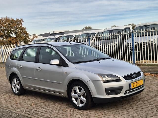 Occasion Ford Focus 125 PK (91 kW) 2008 Grijs Stationwagen
