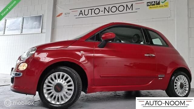 Rood Gebruikt 2011 Fiat 500C Lounge Cabriolet | € 5.999 (Goede deal) - Afbeelding 1/4