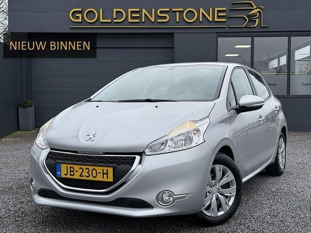 Grijs Gebruikt 2014 Peugeot 208 Allure Hatchback | € 4.743 (Super prijs) - Afbeelding 1/4