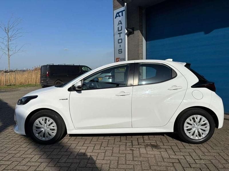 Occasion Toyota Yaris Hybrid Comfort 91 PK (66 kW) 2021 Wit Hatchback