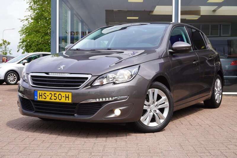 Grijs Gebruikt 2015 Peugeot 308 Hatchback | € 7.450 (Eerlijke prijs) - Afbeelding 1/4