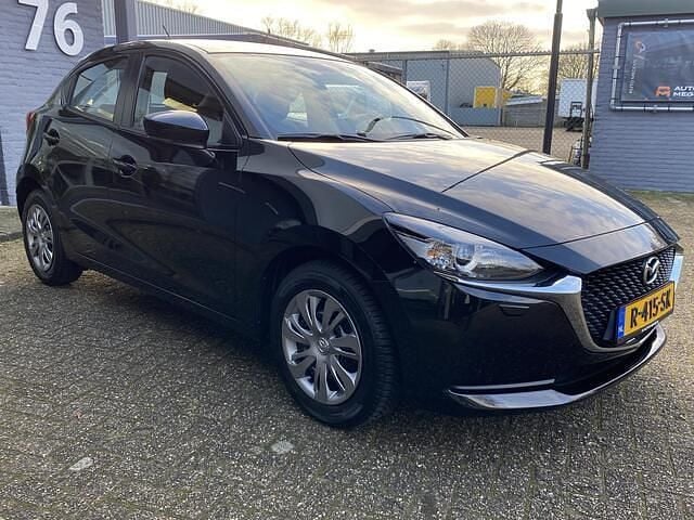 Occasion Mazda 2 Comfort 75 PK (55 kW) 2022 Zwart (parellak) Hatchback