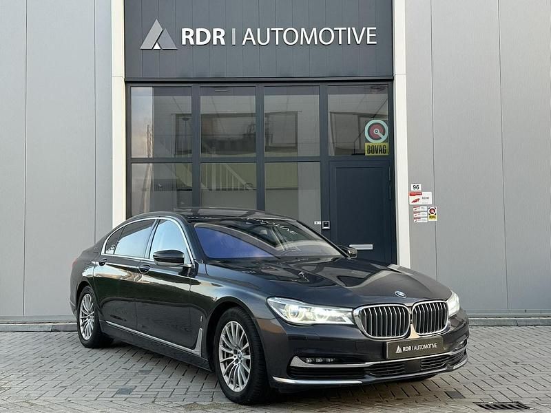 Occasion BMW 740 Sport Line 258 PK (189 kW) 2016 Grijs Sedan