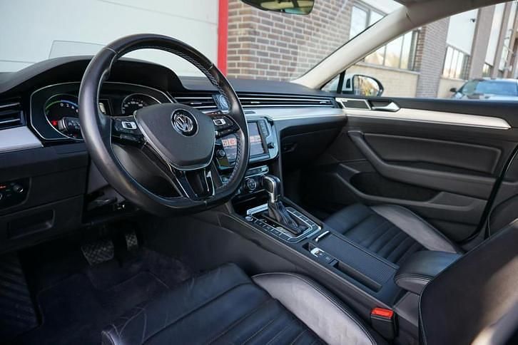 Occasion VW Passat GTE 218 PK (160 kW) 2015 Wit Stationwagen