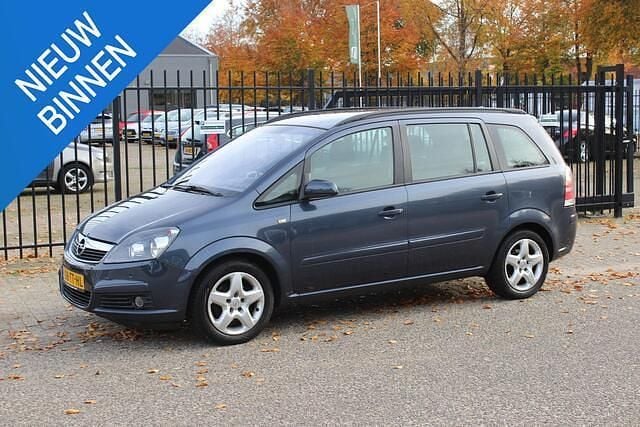 Grijs Gebruikt 2007 Opel Zafira Enjoy MPV | € 1.995 (Super prijs) - Afbeelding 1/4