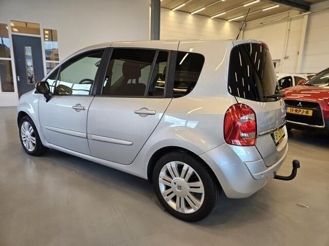 Occasion Renault Grand Modus Dynamique 111 PK (81 kW) 2008 Grijs MPV