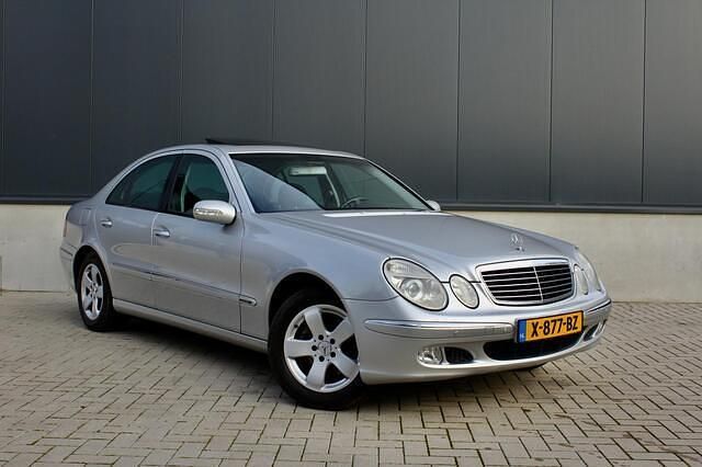Occasion Mercedes E200 Avantgarde 163 PK (119 kW) 2003 Grijs Sedan