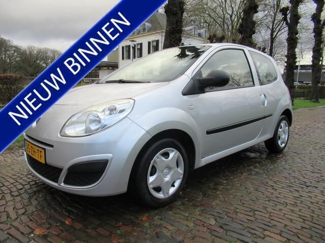Grijs Gebruikt 2008 Renault Twingo Authentique Hatchback | € 1.750 (Goede deal) - Afbeelding 1/4
