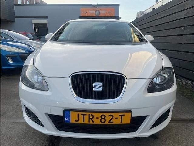 Occasion Seat Leon Ecomotive 105 PK (77 kW) 2010 Wit Hatchback