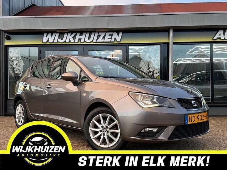 Grijs Gebruikt 2015 Seat Ibiza CONNECT Hatchback | € 5.950 (Eerlijke prijs) - Afbeelding 1/4