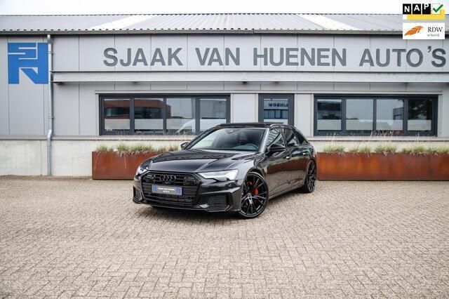 Vesuv grey Gebruikt 2021 Audi A6 S-Line Stationwagen | € 55.950 - Afbeelding 1/4