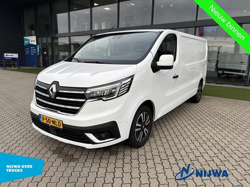 Wit Gebruikt 2024 Renault Trafic Van | € 29.000 (Super prijs) - Afbeelding 1/4