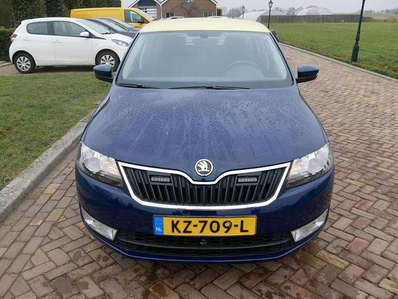 Occasion Skoda Rapid Style 90 PK (66 kW) 2017 Blauw Hatchback