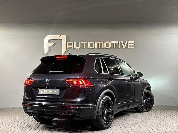 Occasion VW Tiguan R-line 150 PK (110 kW) 2020 Zwart SUV