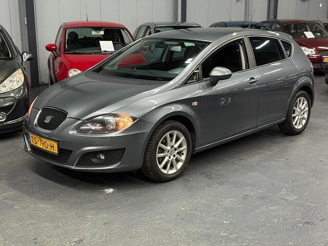 Grijs Gebruikt 2012 Seat Leon Copa Hatchback | € 4.499 (Super prijs) - Afbeelding 1/4