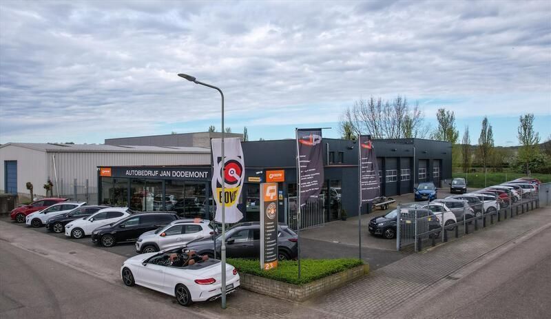 Grijs Gebruikt 2020 Suzuki SX4 S-Cross Style SUV | € 19.400 (Eerlijke prijs) - Afbeelding 1/1