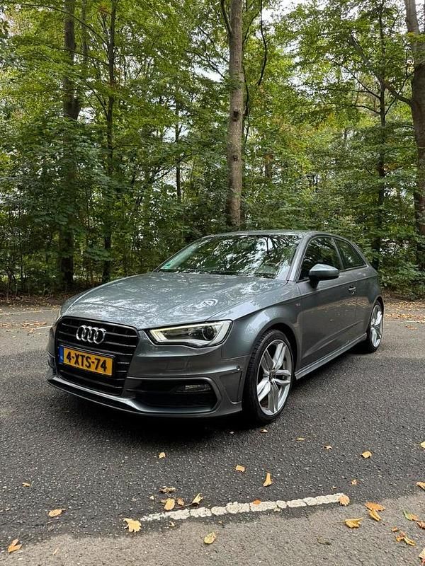 Gebruikt 2013 Audi A3 S-Line | € 9.000 (Goede deal) - Afbeelding 1/4