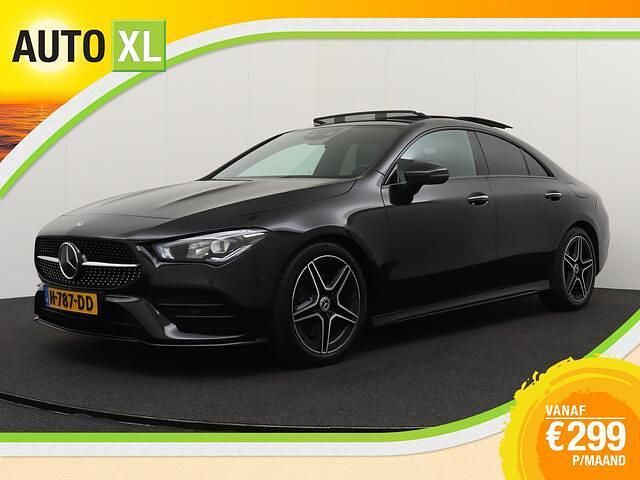 Zwart Gebruikt 2020 Mercedes CLA200 Business Sedan | € 28.940 (Eerlijke prijs) - Afbeelding 1/4