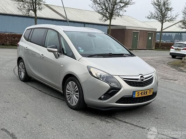 Occasion Opel Zafira Design Edition 2013 Beige MPV