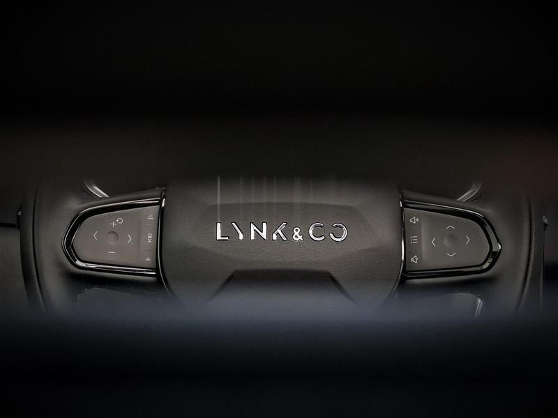Blauw Gebruikt 2021 Lynk & Co 01 SUV | € 24.950 (Eerlijke prijs) - Afbeelding 1/1