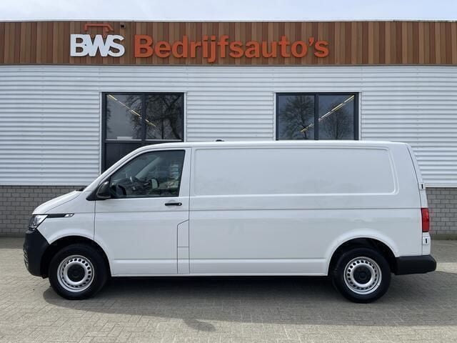 Wit Gebruikt 2020 VW T6.1 Comfortline Van | € 18.950 - Afbeelding 1/4