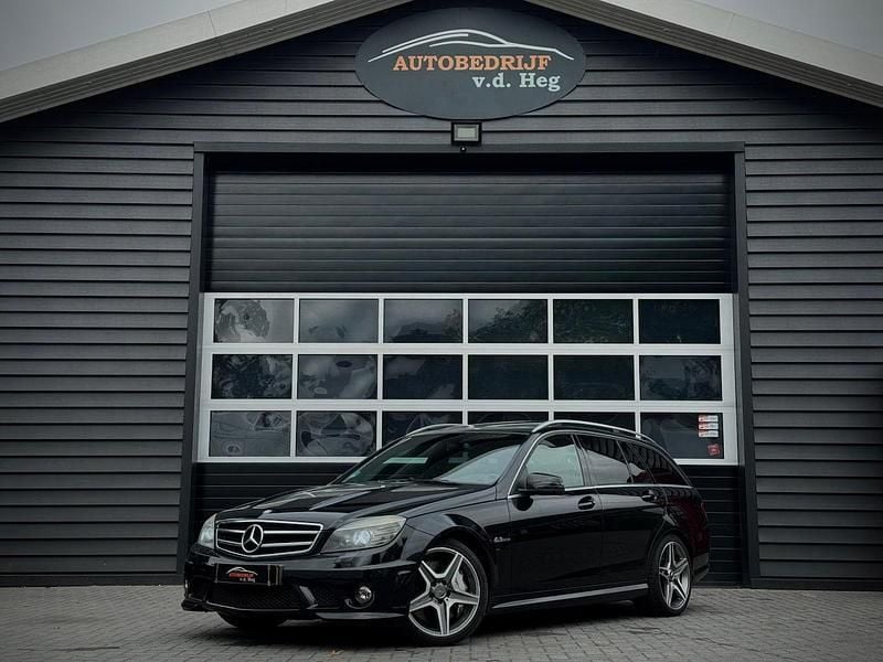 Zwart, metallic lak Occasion 2010 Mercedes C63 AMG AMG Stationwagen | € 23.950 - Afbeelding 1/4