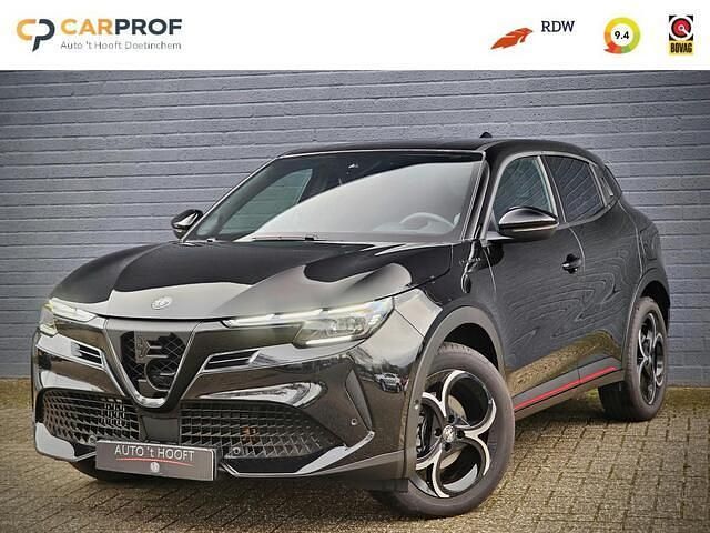 Overige Occasion 2025 Alfa Romeo Junior Edizione Speciale SUV | € 33.850 (Iets duurder) - Afbeelding 1/4