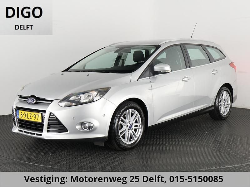 Grijs Gebruikt 2014 Ford Focus Stationwagen | € 7.850 (Iets duurder) - Afbeelding 1/3