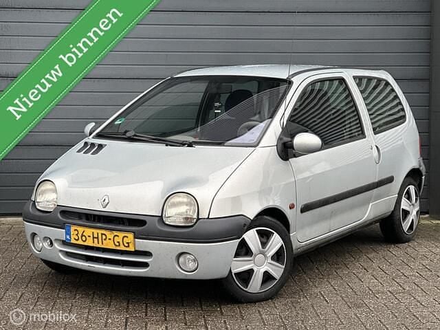 Grijs Occasion 2001 Renault Twingo Initiale Hatchback | € 750 (Goede deal) - Afbeelding 1/4