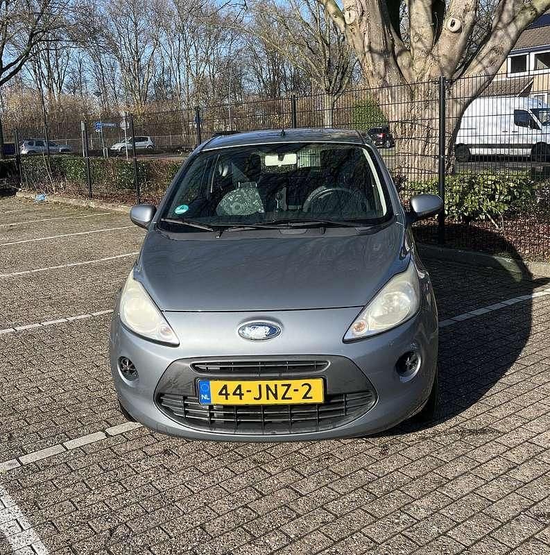 Occasion Ford Ka Trend 69 PK (50 kW) 2009 Grijs Hatchback