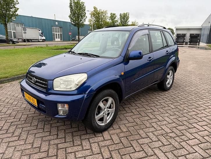 Gebruikt 2001 Toyota RAV4 Sol | € 4.245 (Eerlijke prijs) - Afbeelding 1/4