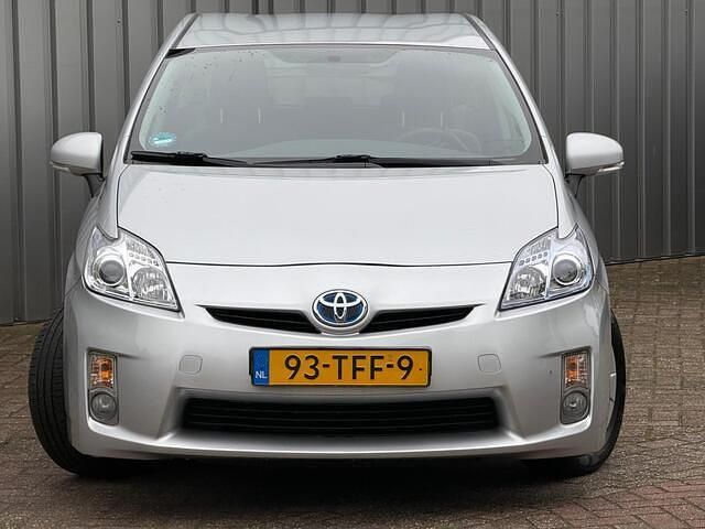 Occasion Toyota Prius Comfort 99 PK (72 kW) 2012 Grijs Hatchback