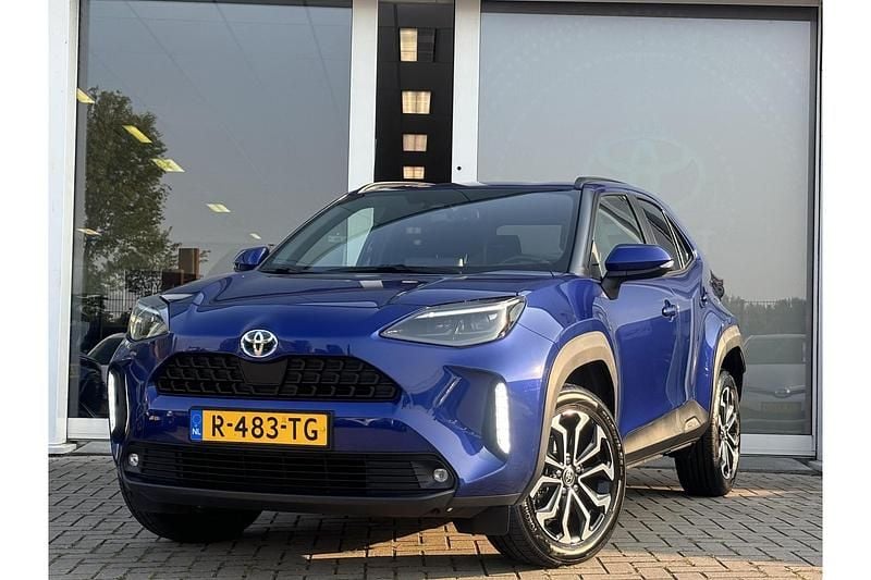 Blauw Occasion 2022 Toyota Yaris Cross SUV | € 25.249 (Eerlijke prijs) - Afbeelding 1/1