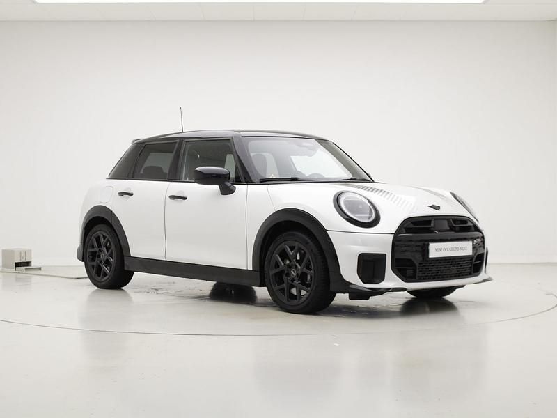 Occasion Mini Cooper 156 PK (114 kW) 2025 Nanuq white (wit metallic) Hatchback