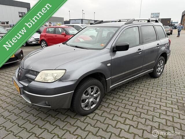 Occasion Mitsubishi Outlander Invite 136 PK (100 kW) 2005 Grijs SUV
