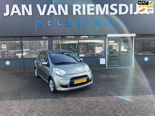Groen Gebruikt 2009 Citroën C1 Hatchback | € 2.595 (Eerlijke prijs) - Afbeelding 1/4