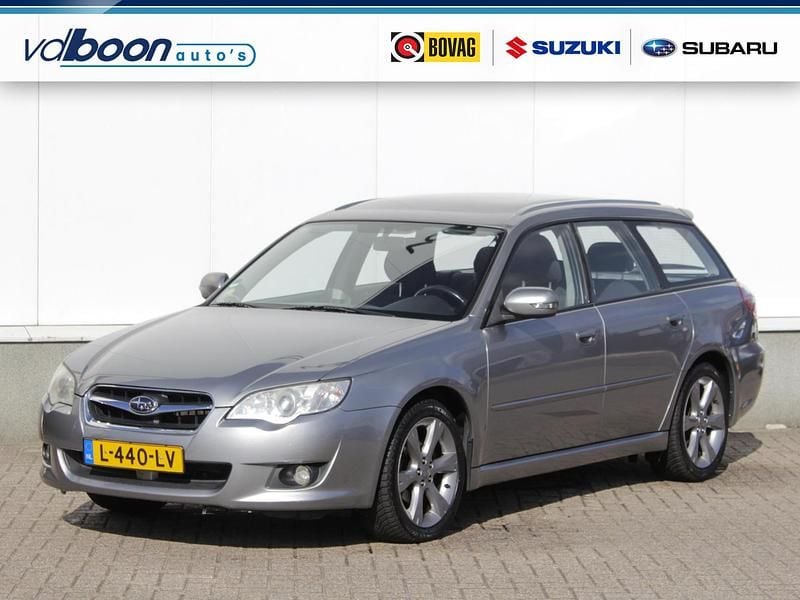 Grijs Gebruikt 2008 Subaru Legacy Stationwagen | € 7.795 (Eerlijke prijs) - Afbeelding 1/4
