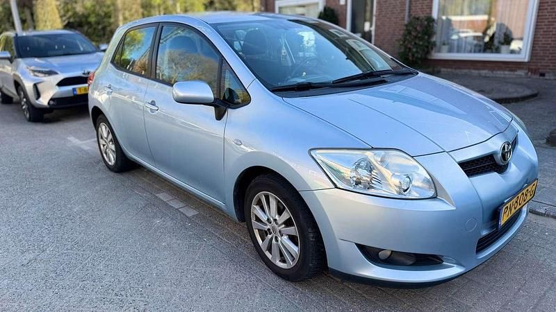 Blauw Gebruikt 2008 Toyota Auris Terra Hatchback | € 6.250 (Duur) - Afbeelding 1/4