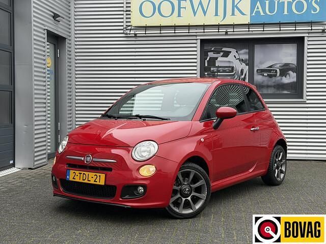 Rood (metallic) Gebruikt 2014 Fiat 500S Hatchback | € 5.995 (Eerlijke prijs) - Afbeelding 1/4