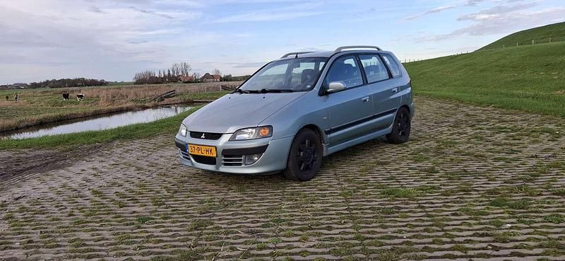 Grijs Gebruikt 2004 Mitsubishi Space Star Instyle MPV | € 2.550 (Iets duurder) - Afbeelding 1/4
