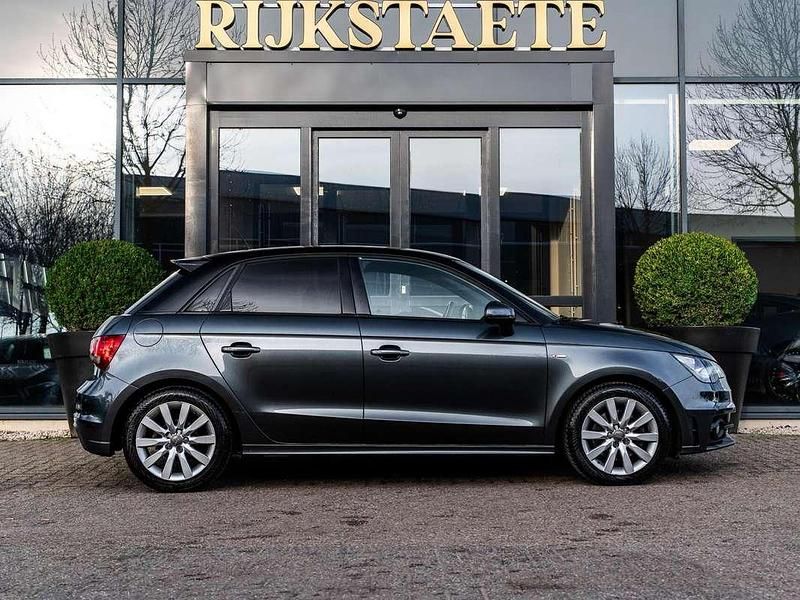 Occasion Audi A1 Sportback S-Line 122 PK (89 kW) 2012 Grijs Hatchback