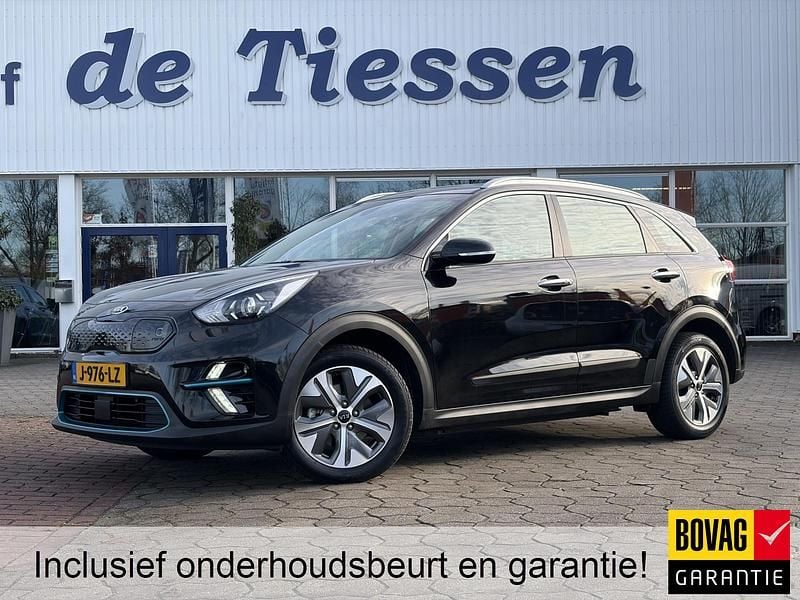 Zwart Occasion 2020 Kia e-Niro SUV | € 18.445 (Super prijs) - Afbeelding 1/4