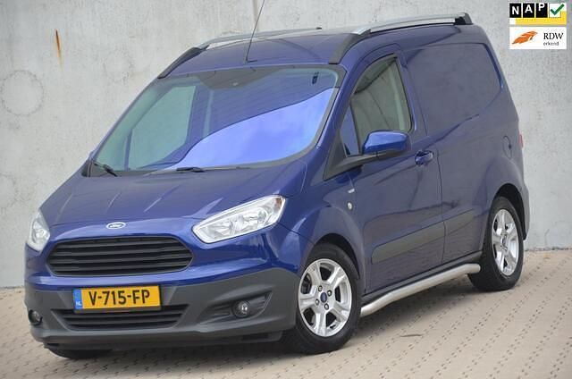 Blauw Gebruikt 2017 Ford Transit Trend Van | € 7.950 (Goede deal) - Afbeelding 1/4