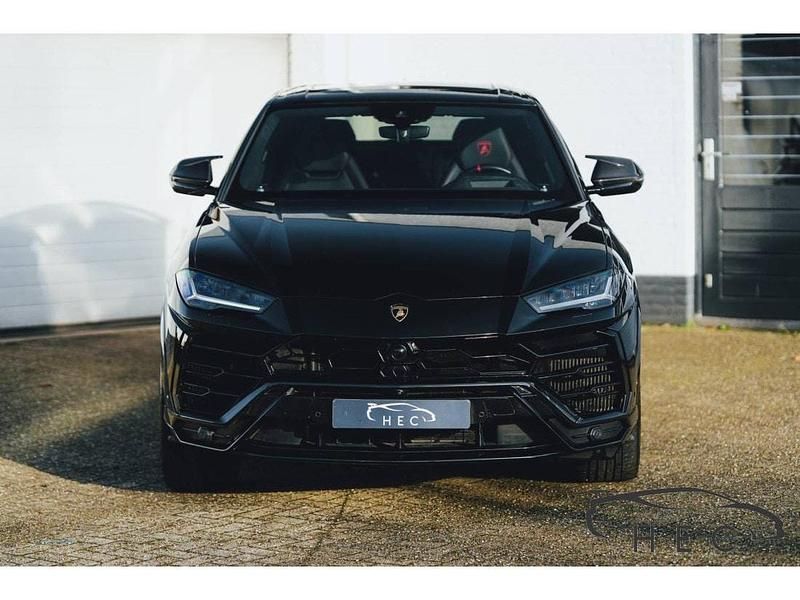 Occasion Lamborghini Urus 651 PK (478 kW) 2019 Zwart SUV