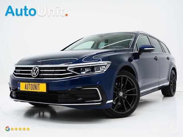 Blauw Gebruikt 2021 VW Passat GTE Stationwagen | € 25.840 (Eerlijke prijs) - Afbeelding 1/4