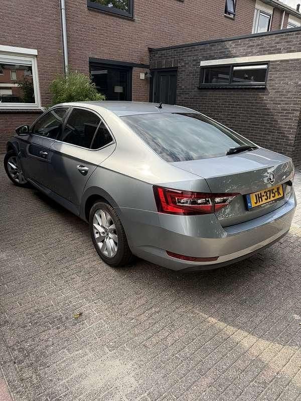 Afbeelding 4/4