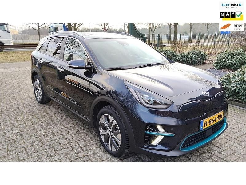 Blauw (metallic) Occasion 2020 Kia e-Niro SUV | € 14.450 (Super prijs) - Afbeelding 1/4