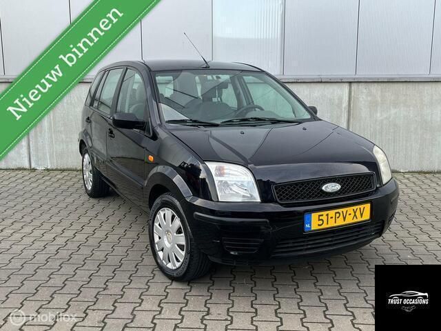 Occasion Ford Fusion Futura 80 PK (58 kW) 2005 Zwart MPV