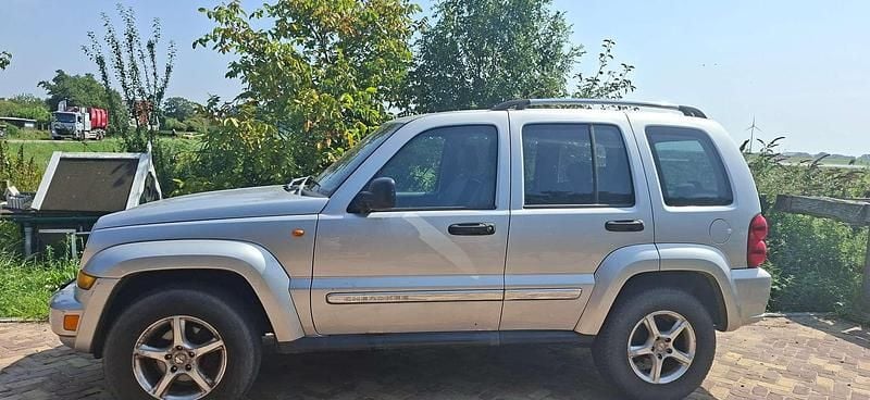 Zilver Gebruikt 2006 Jeep Cherokee Sport SUV | € 6.000 (Goede deal) - Afbeelding 1/4
