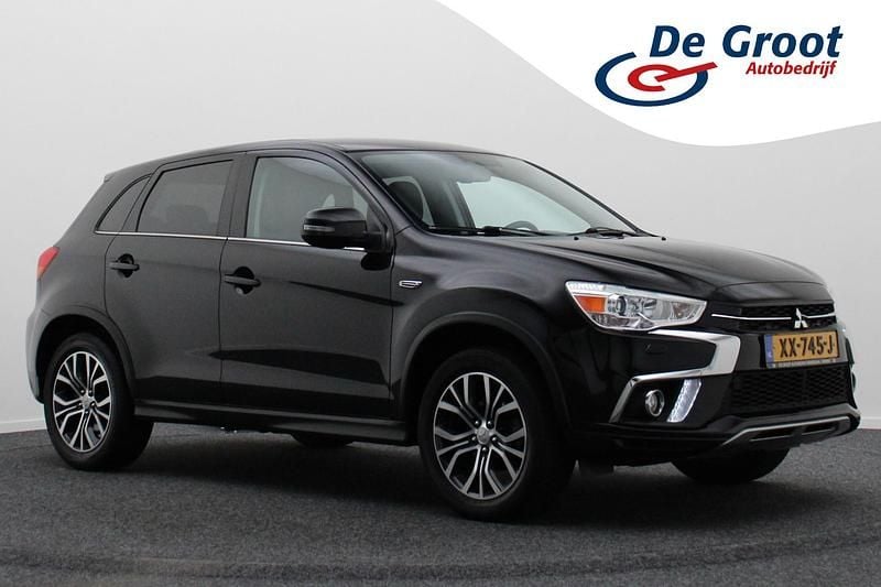 Zwart Gebruikt 2019 Mitsubishi ASX SUV | € 16.950 (Eerlijke prijs) - Afbeelding 1/4